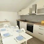 Kuca-eldic Rogoznica (Sibenik-Knin)